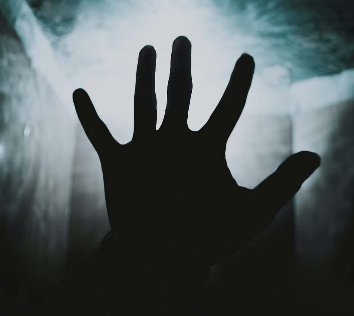 Blood-Curdling Paranormal Tales