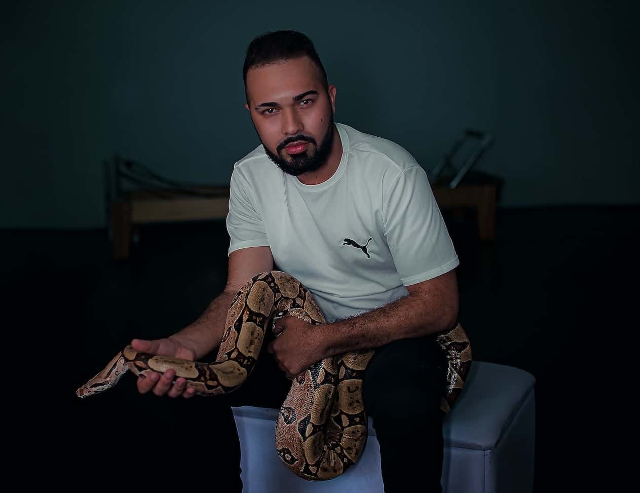 Twisted Dating Stories