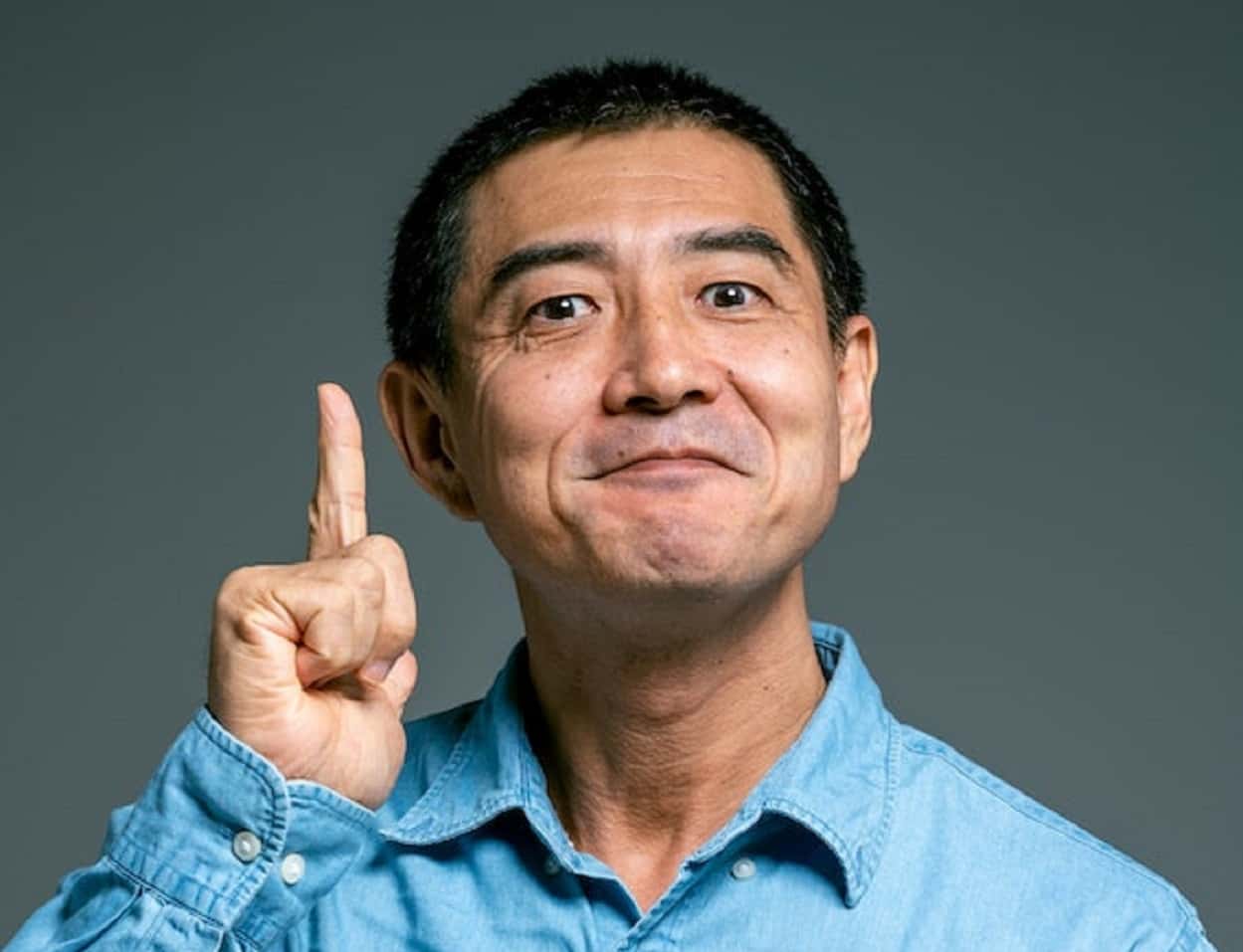 Entitled Spouses Exposed