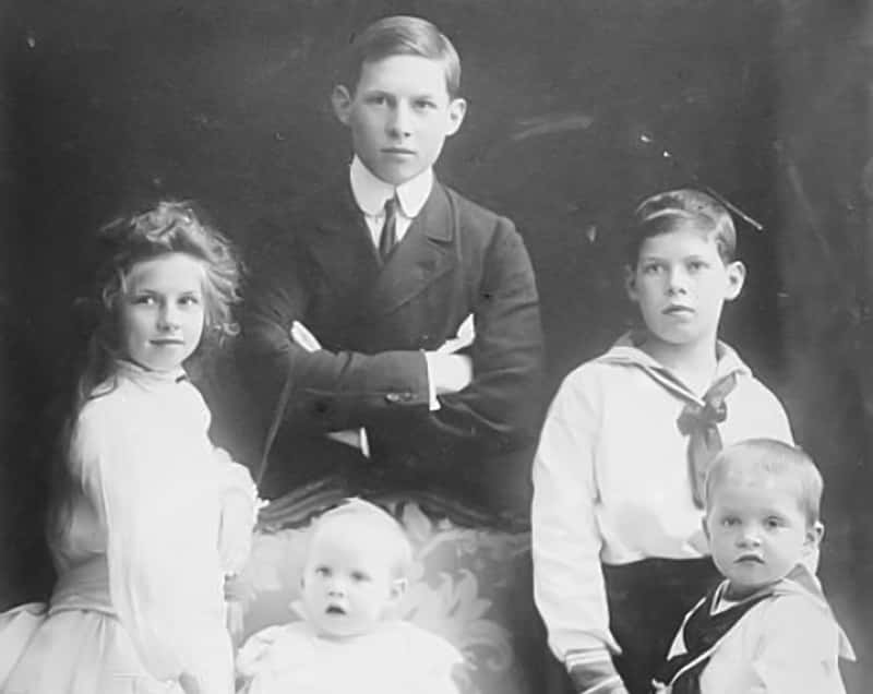 Alexander Of Greece facts