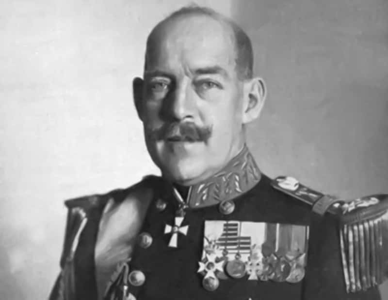 Alexander Of Greece facts