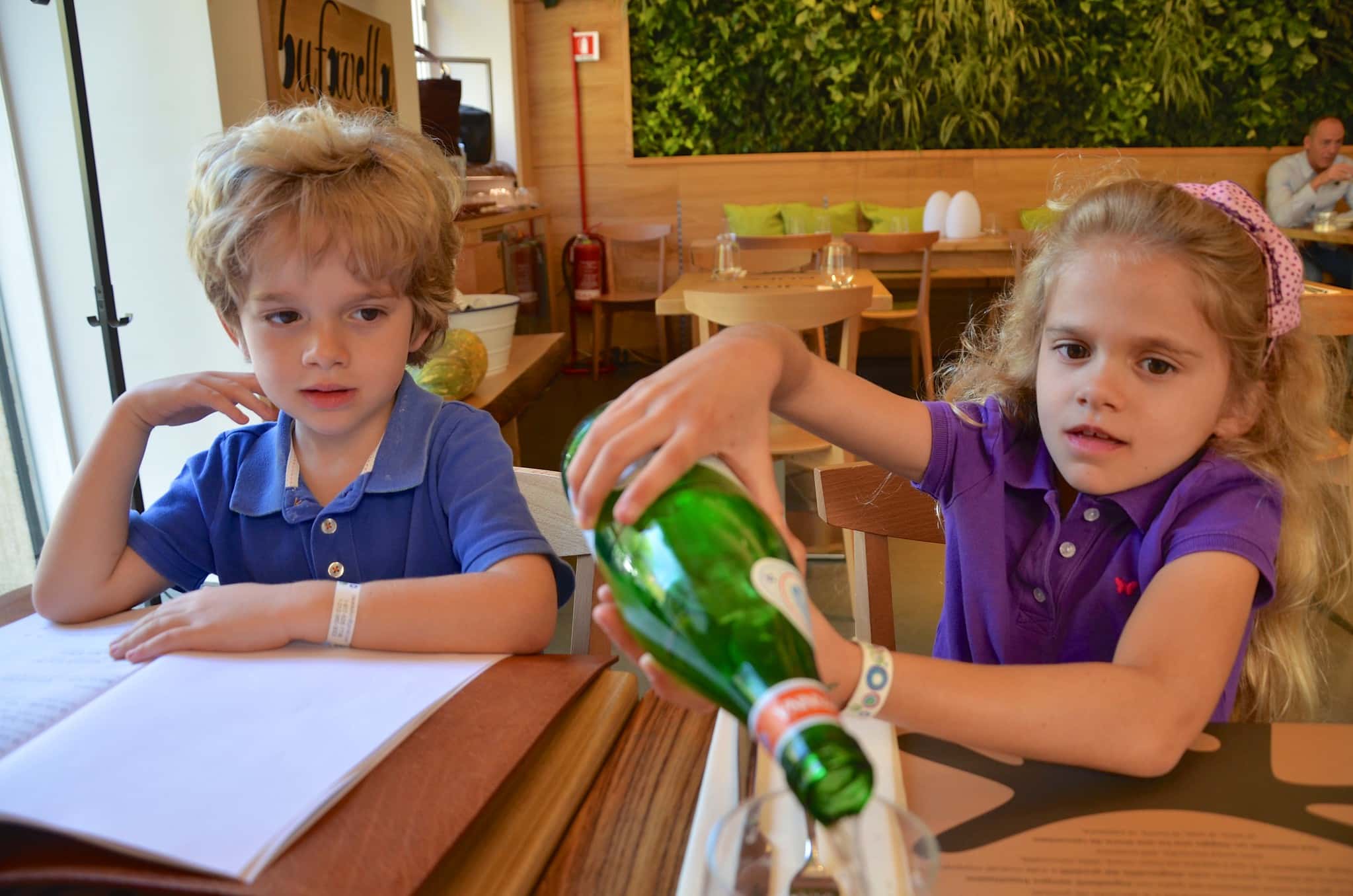 Awful Kids, Worse Parents