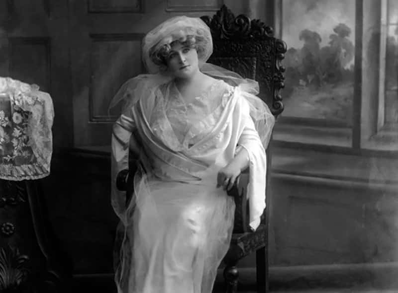 Daisy Greville facts