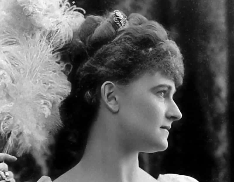 Daisy Greville facts