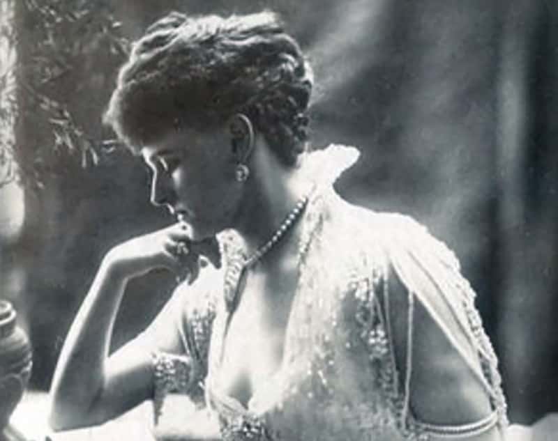 Daisy Greville facts