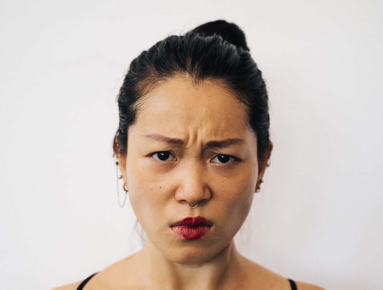 These First Date Red Flags Will Have You Swiping Left