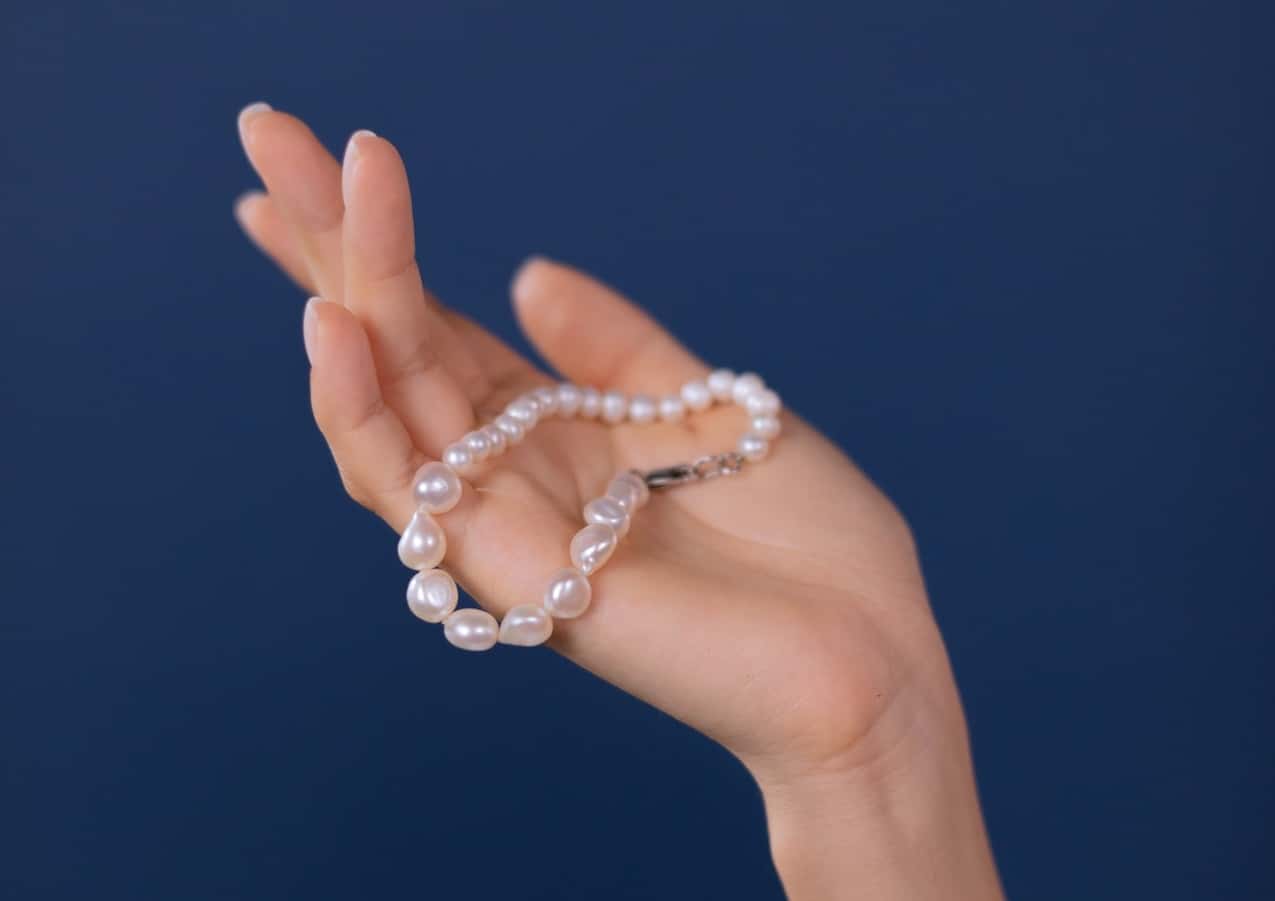 Absolutely Awful Strangers