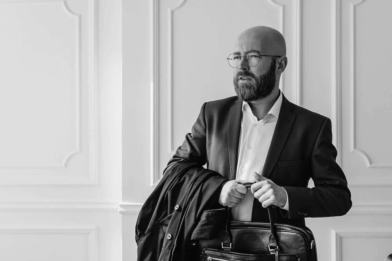 No One Believes My Bizarre Experience