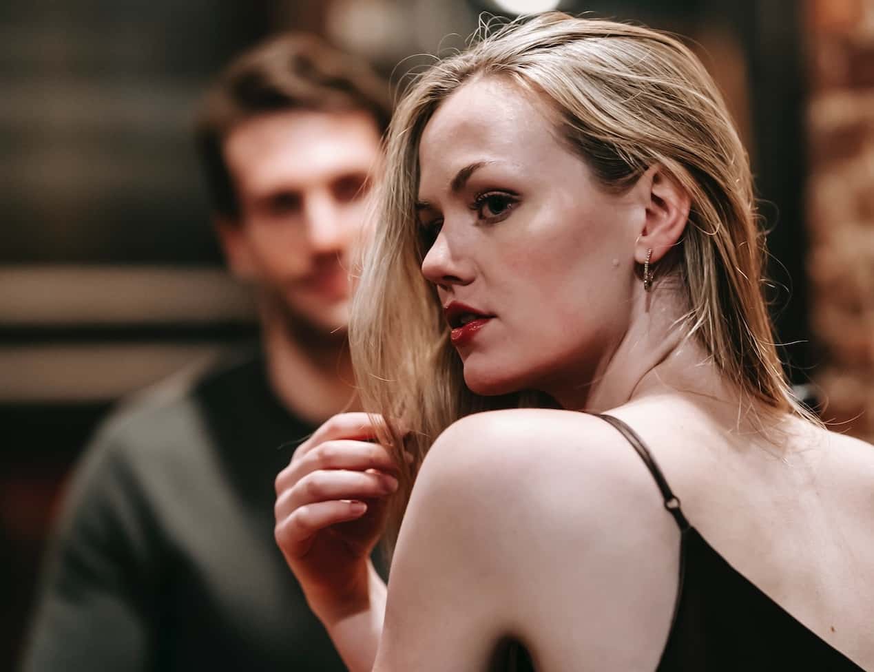 These First Date Red Flags Will Have You Swiping LeftThese First Date Red Flags Will Have You Swiping Left