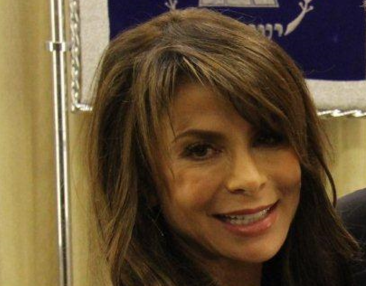 Paula Abdul Facts