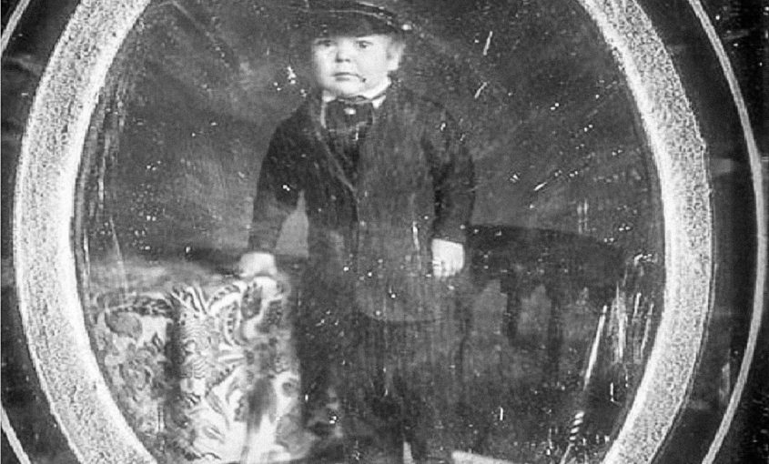 Larger-Than-Life Facts About Charles Stratton, General Tom Thumb ...