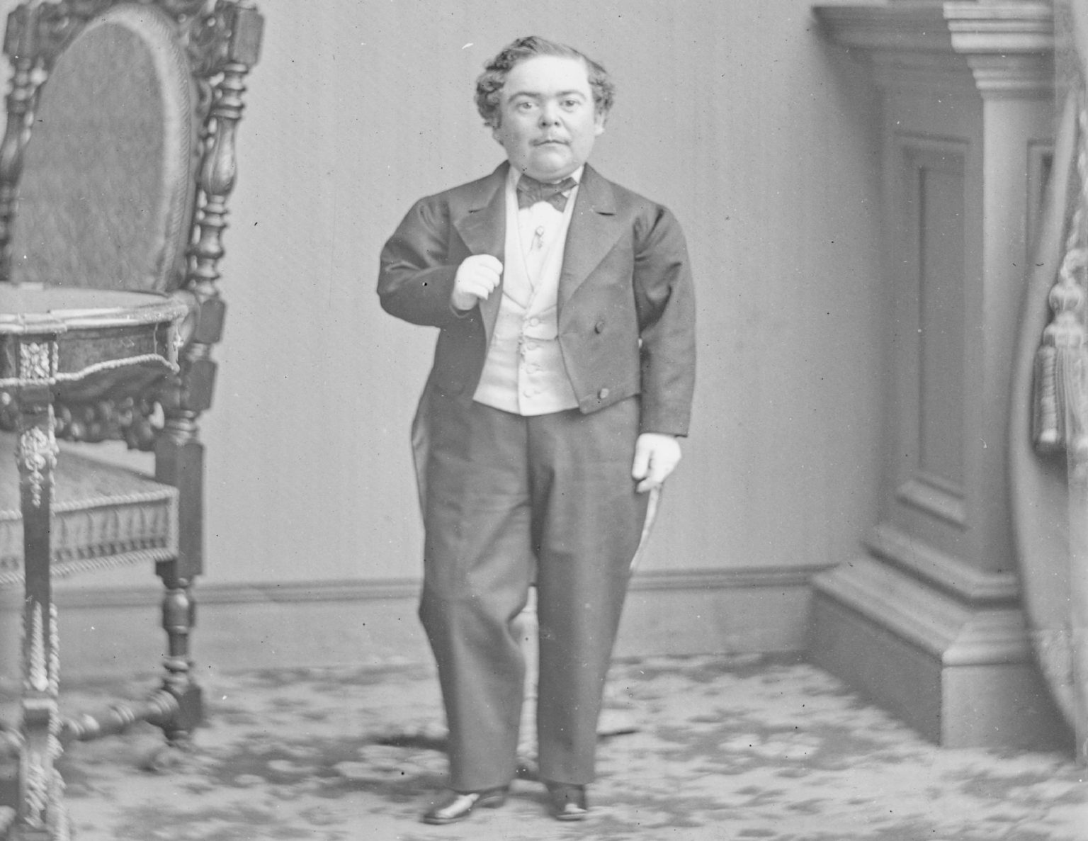 The Real Tom Thumb Led A Messed-Up Life
