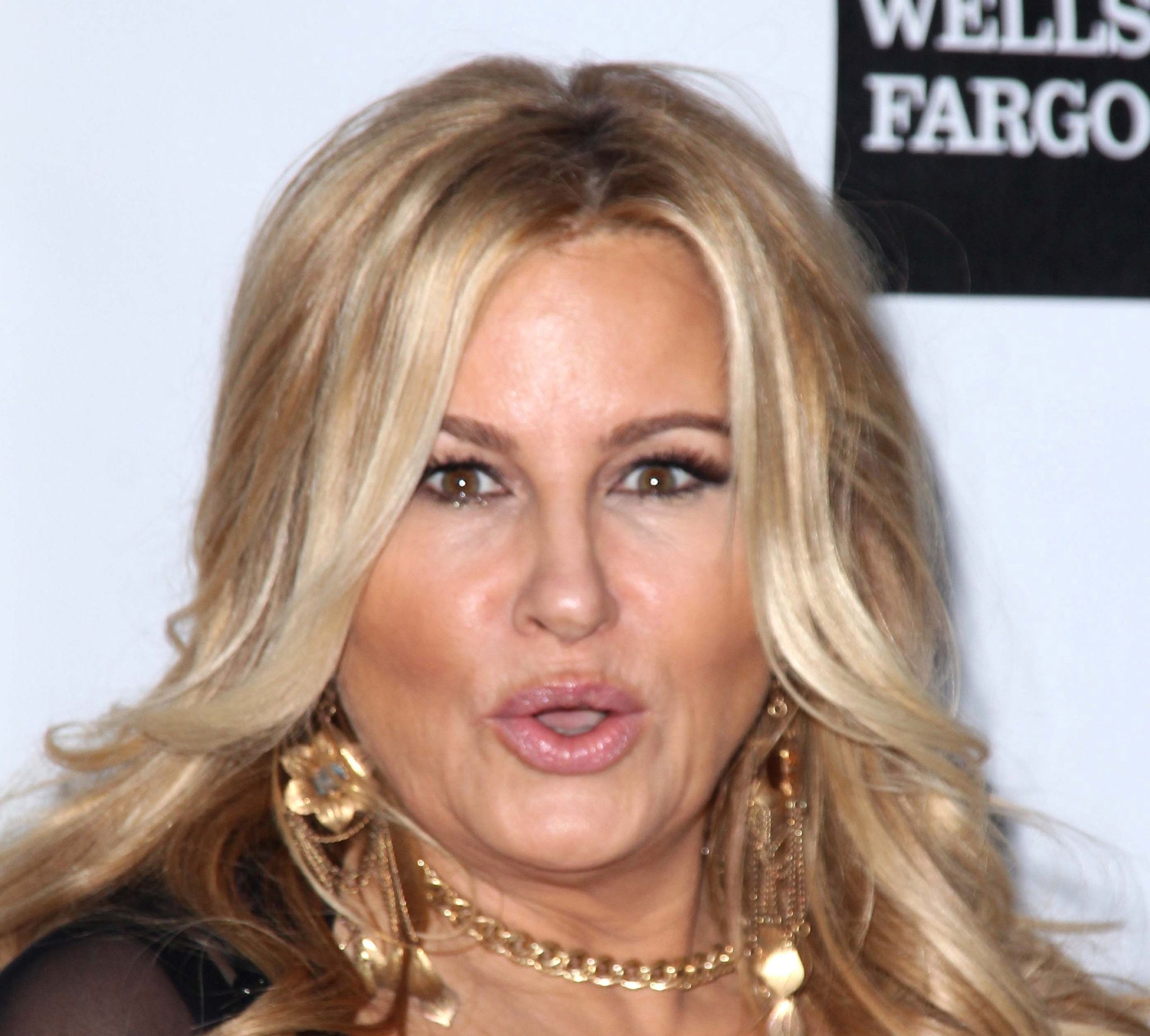 Jennifer Coolidge Facts
