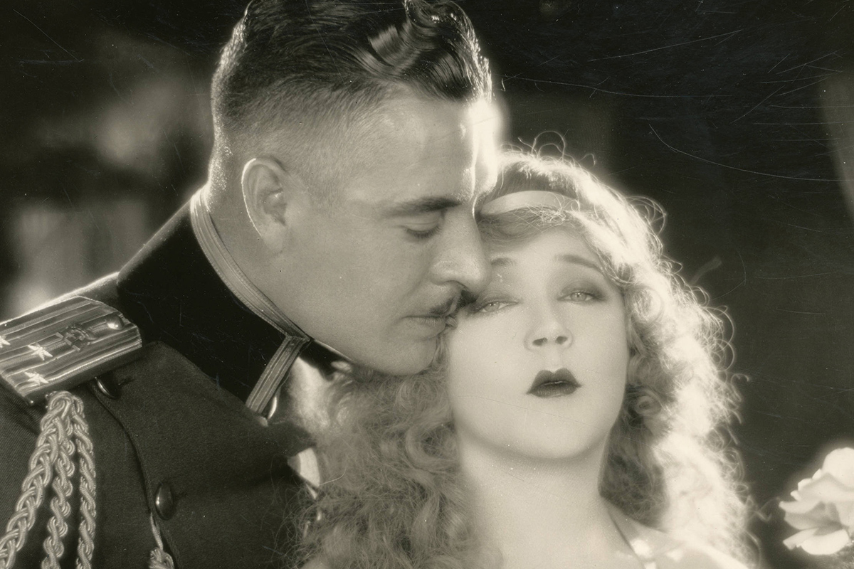 Mae Murray Facts