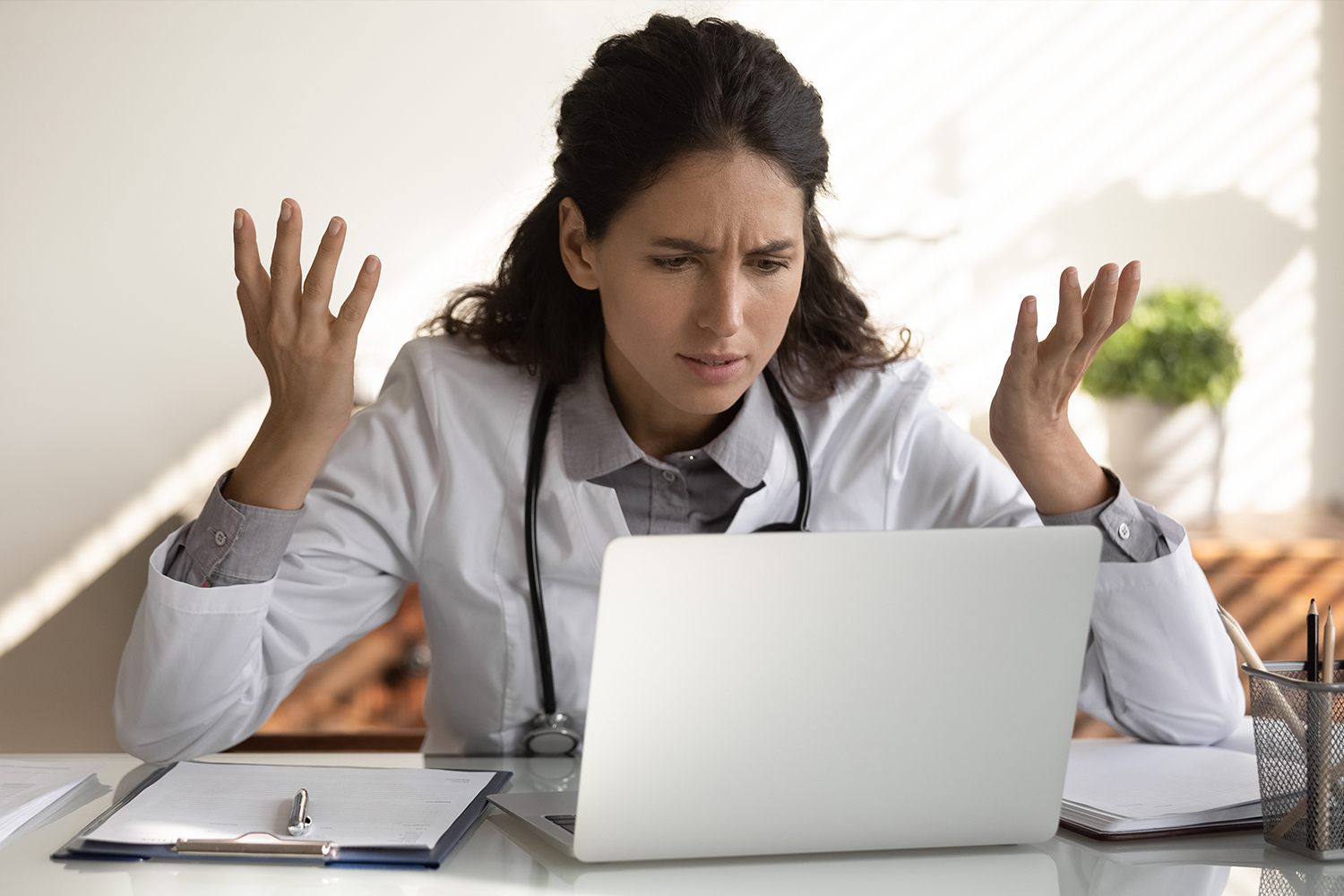 These Nurses Dared To Correct The Doctor