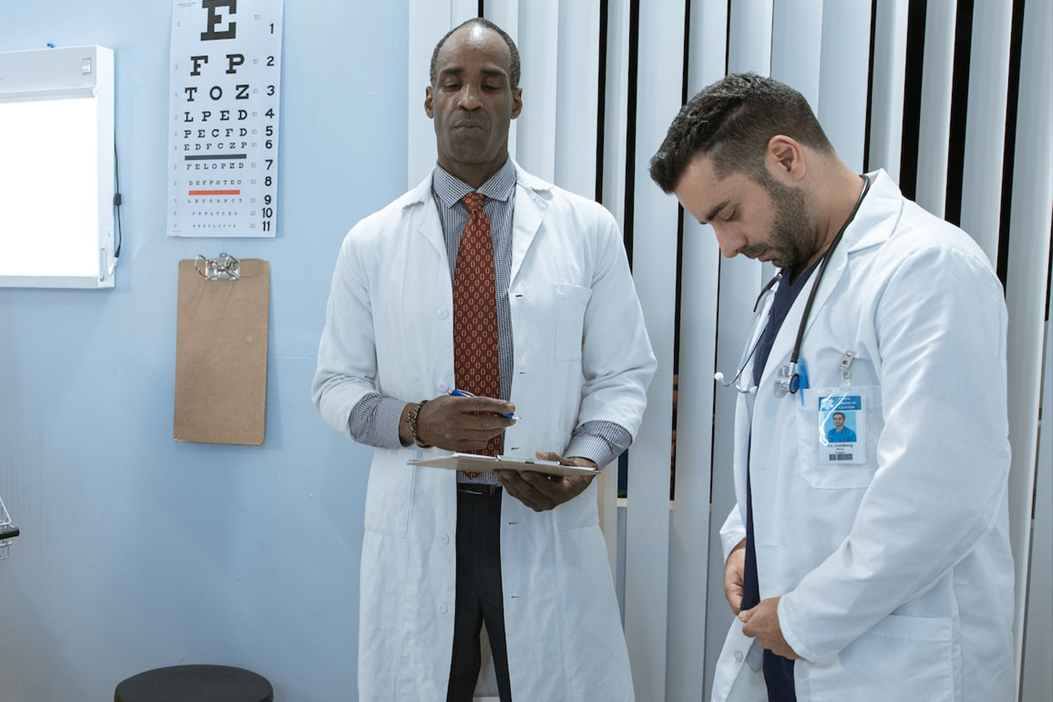 These Nurses Dared To Correct The Doctor