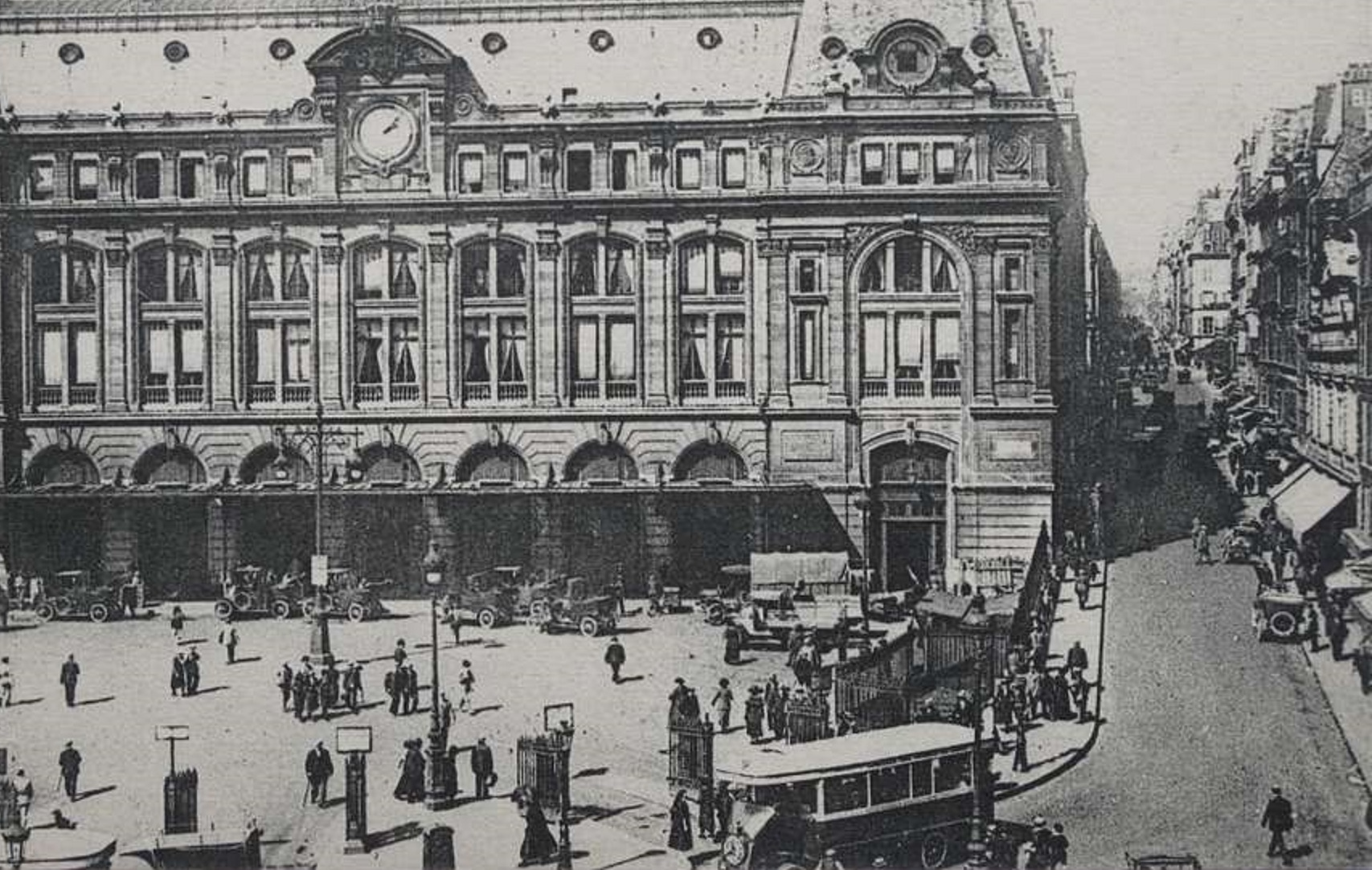 Richard Halliburton Facts