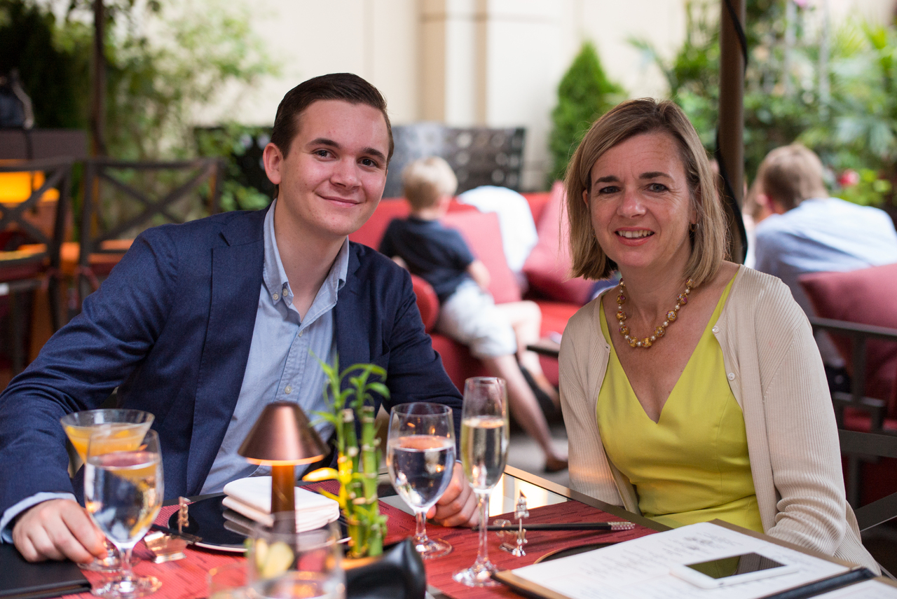 OMG I'm Dating An Idiot