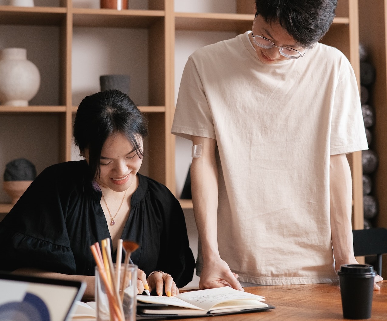 OMG I'm Dating An Idiot