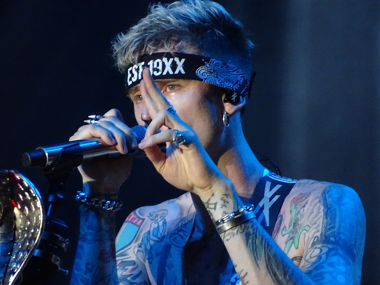 Machine Gun Kelly facts