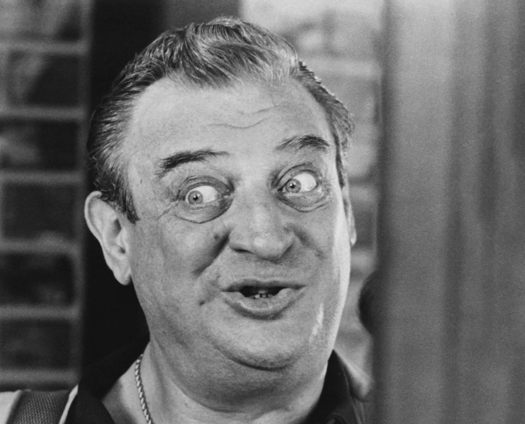 American actor and comedian Rodney Dangerfield (1921 - 2004), circa 1975.