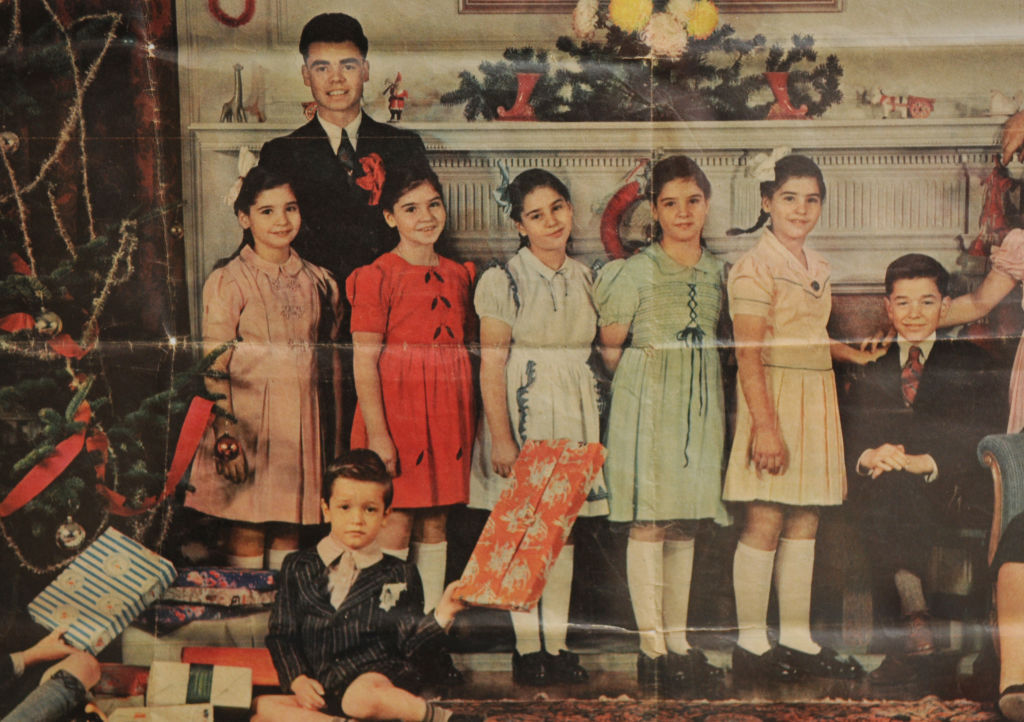 Dionne quintuplets facts