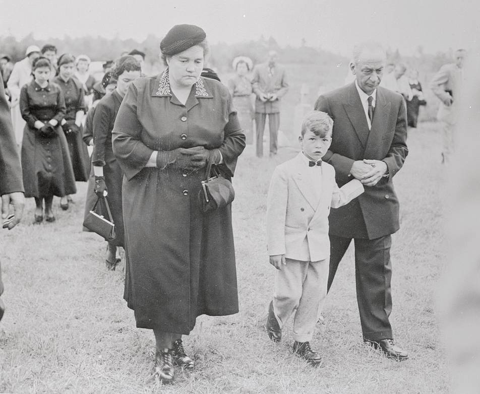 Dionne quintuplets facts