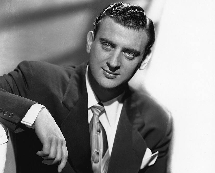 Comedian Rodney Dangerfield poses for a portrait circa 1950 in New York City, New York.