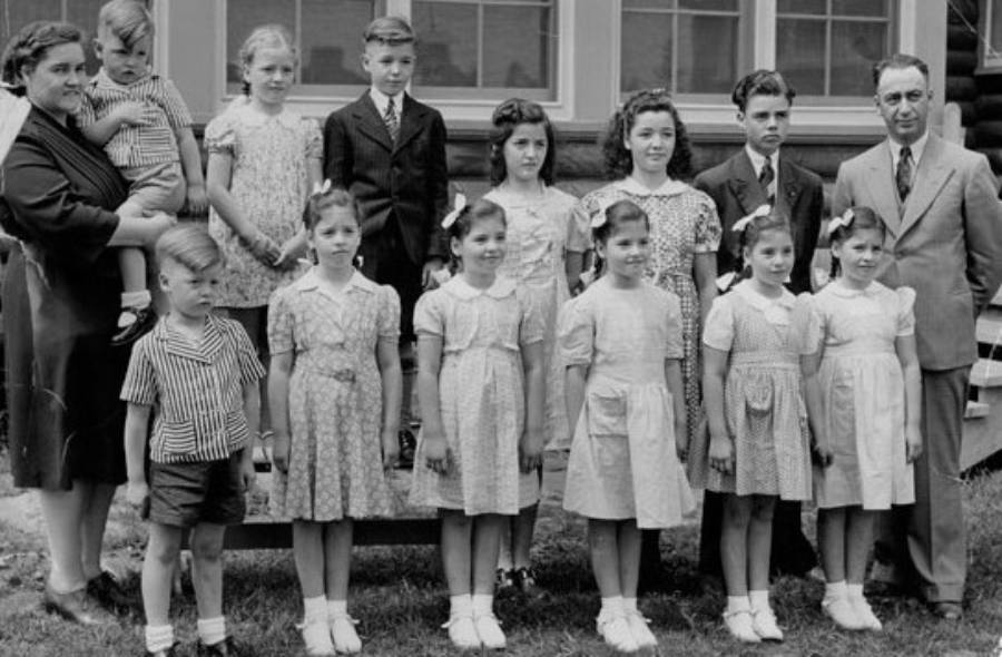 Dionne quintuplets facts