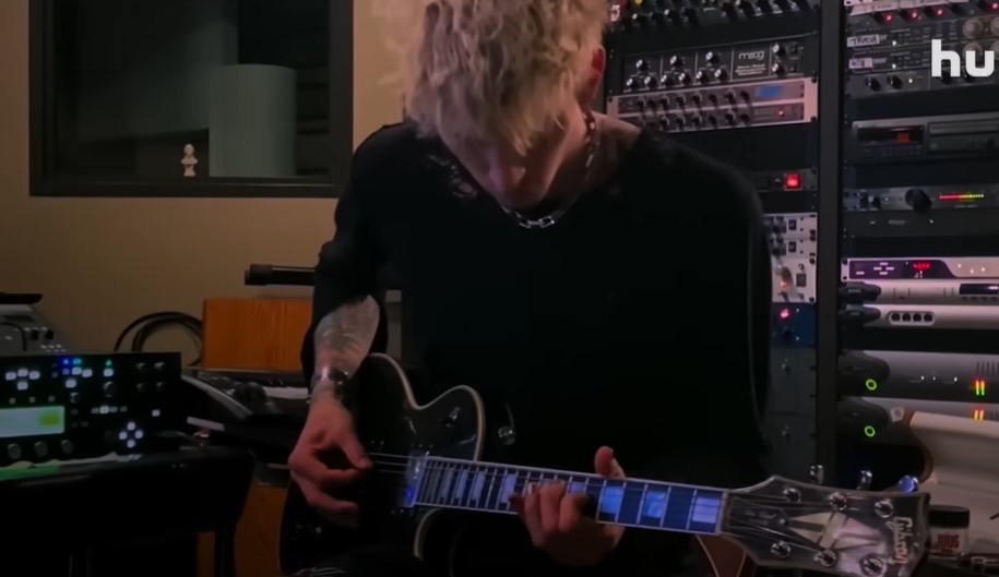 Machine Gun Kelly facts