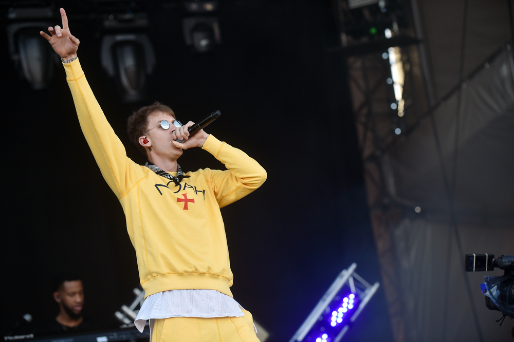 Machine Gun Kelly facts