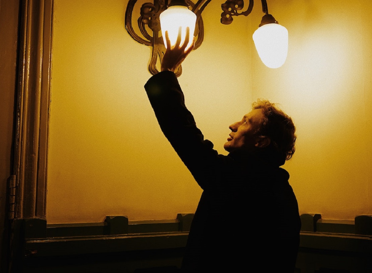 Extremely Educated Idiots