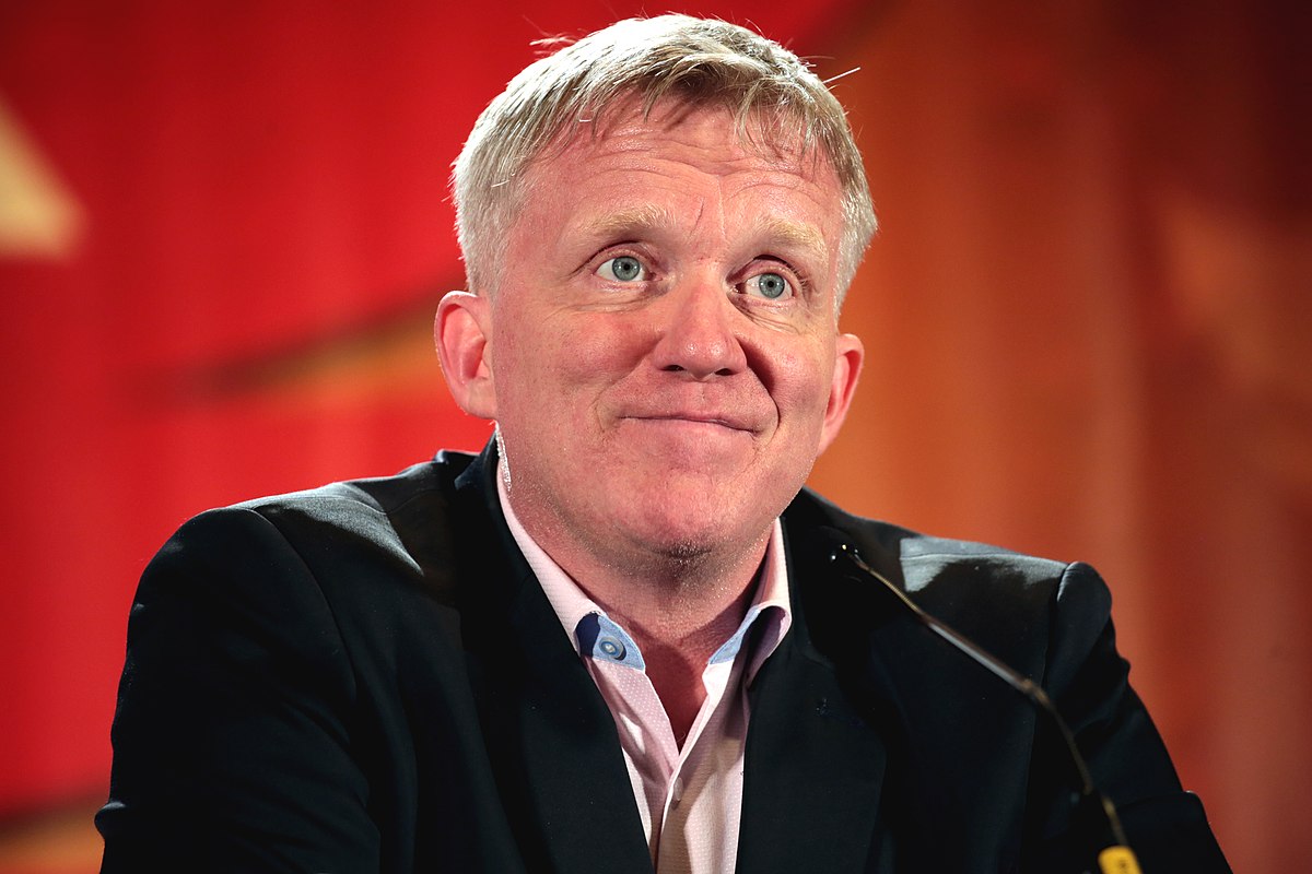 Anthony_Michael_Hall_(34977377815)