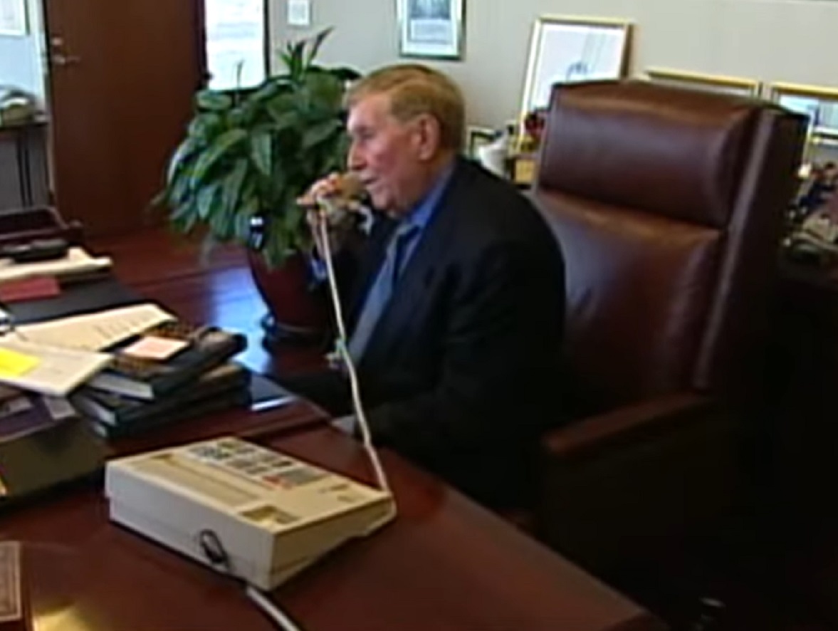 Sumner Redstone Facts