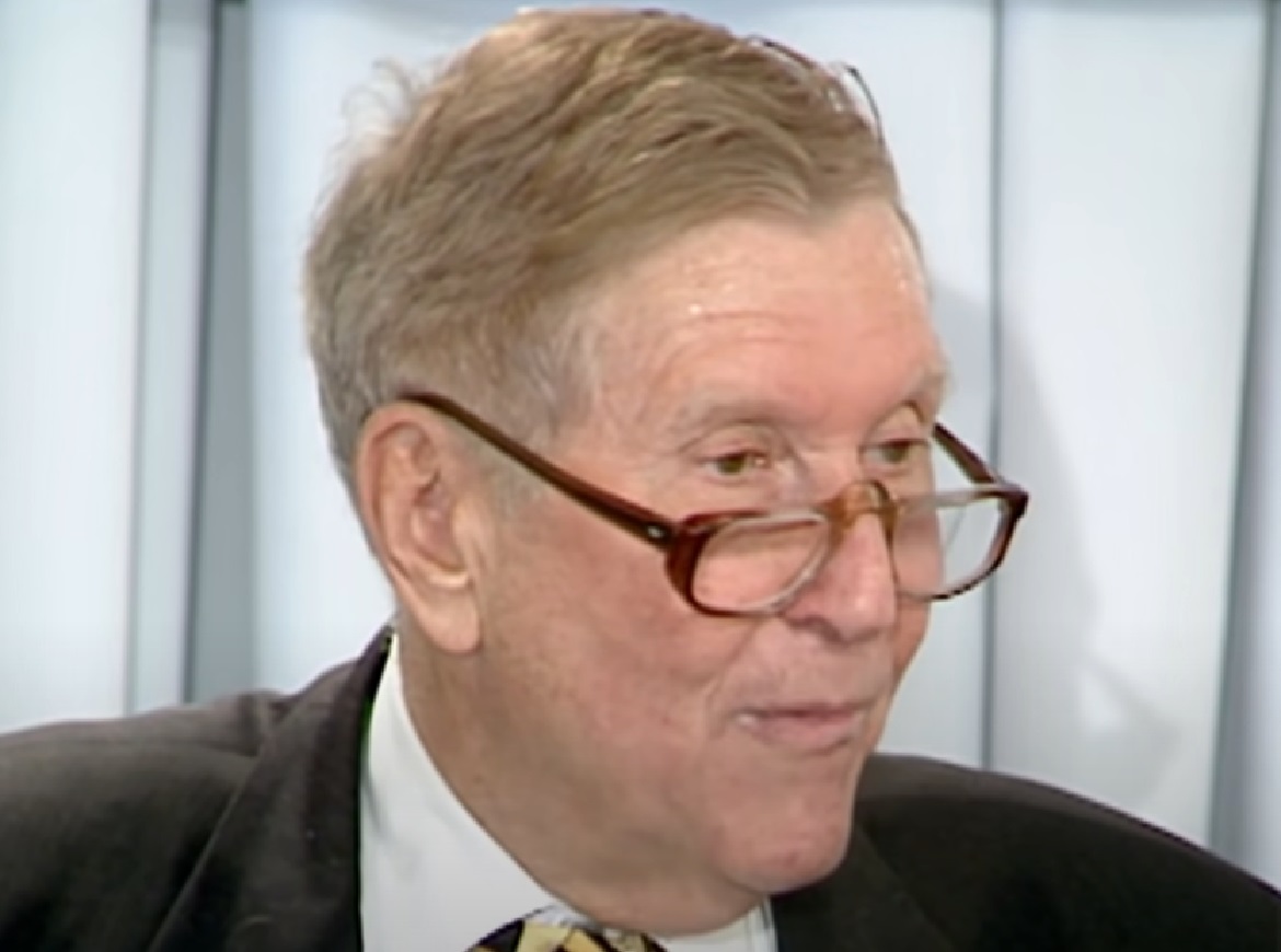 Sumner Redstone Facts