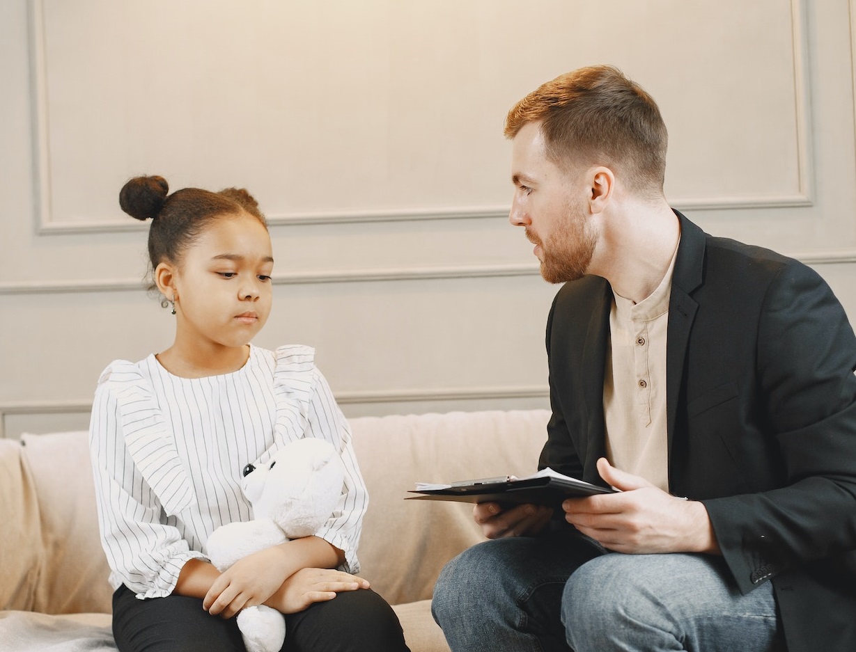 Man talking to a girl