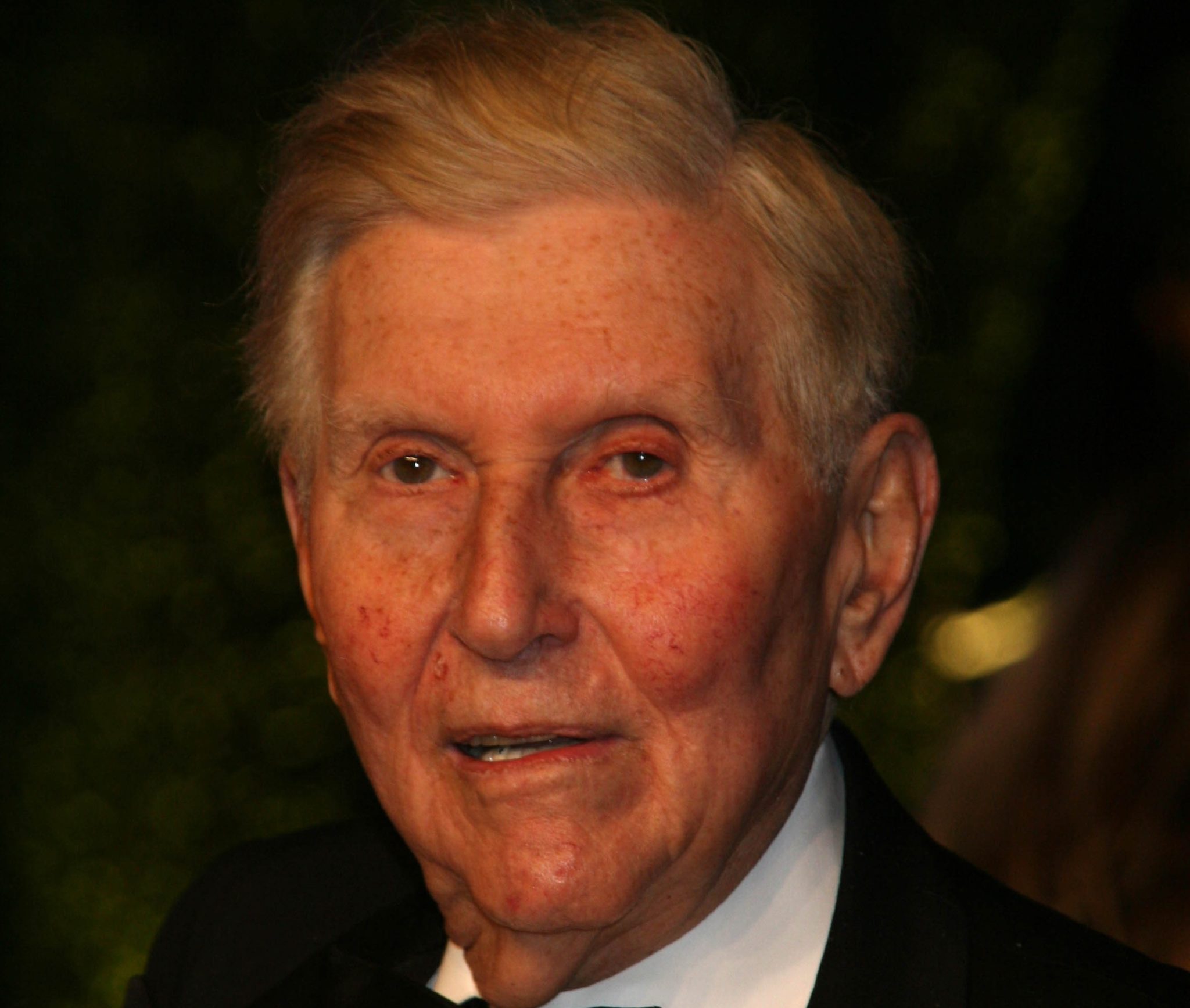 Sumner Redstone Facts