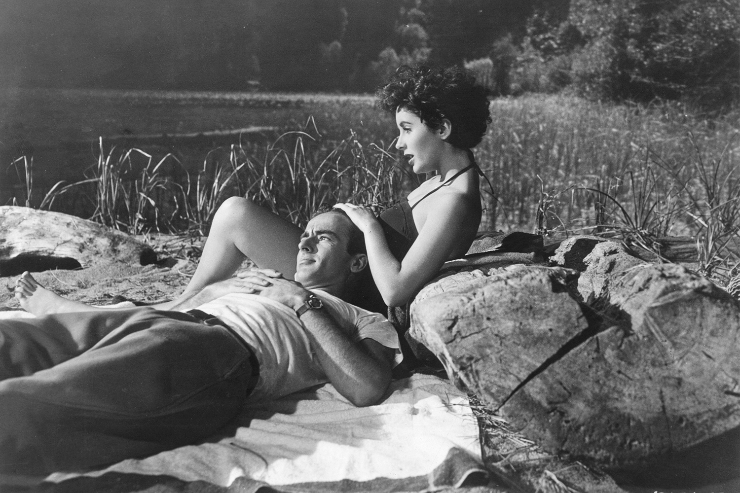 Montgomery Clift And Elizabeth Taylor Lying In The Grass