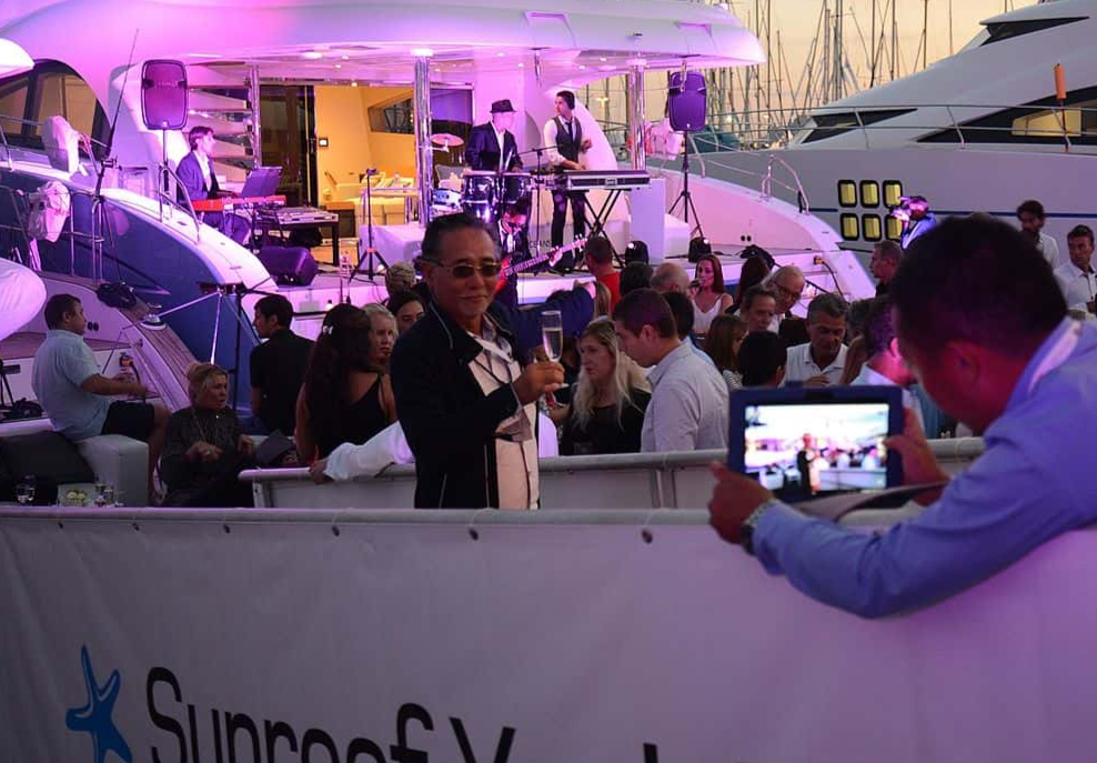 These Rich People Are Obnoxiously Wealthy