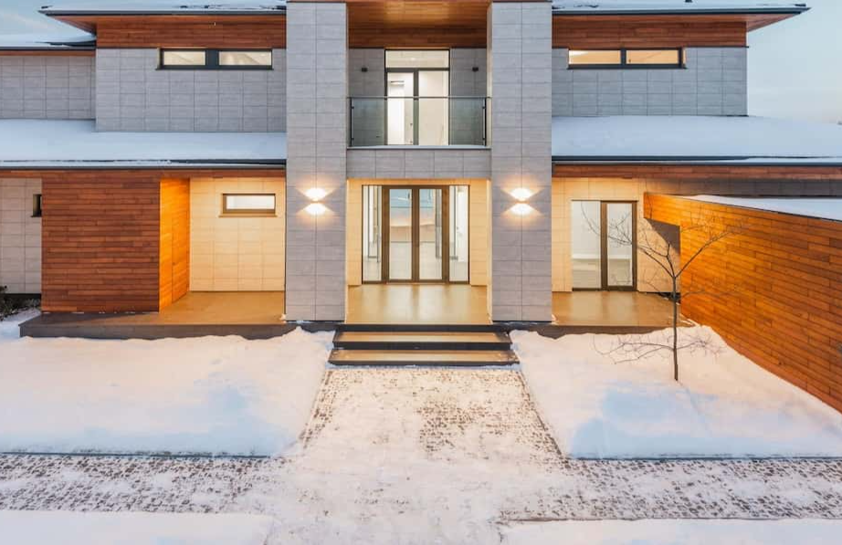 These Rich People Are Obnoxiously Wealthy