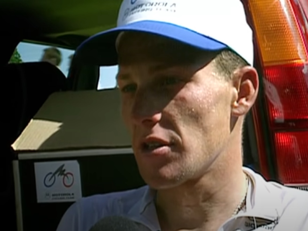 Lance Armstrong is looking at side - from Stop At Nothing- The Lance Armstrong Story (2014)