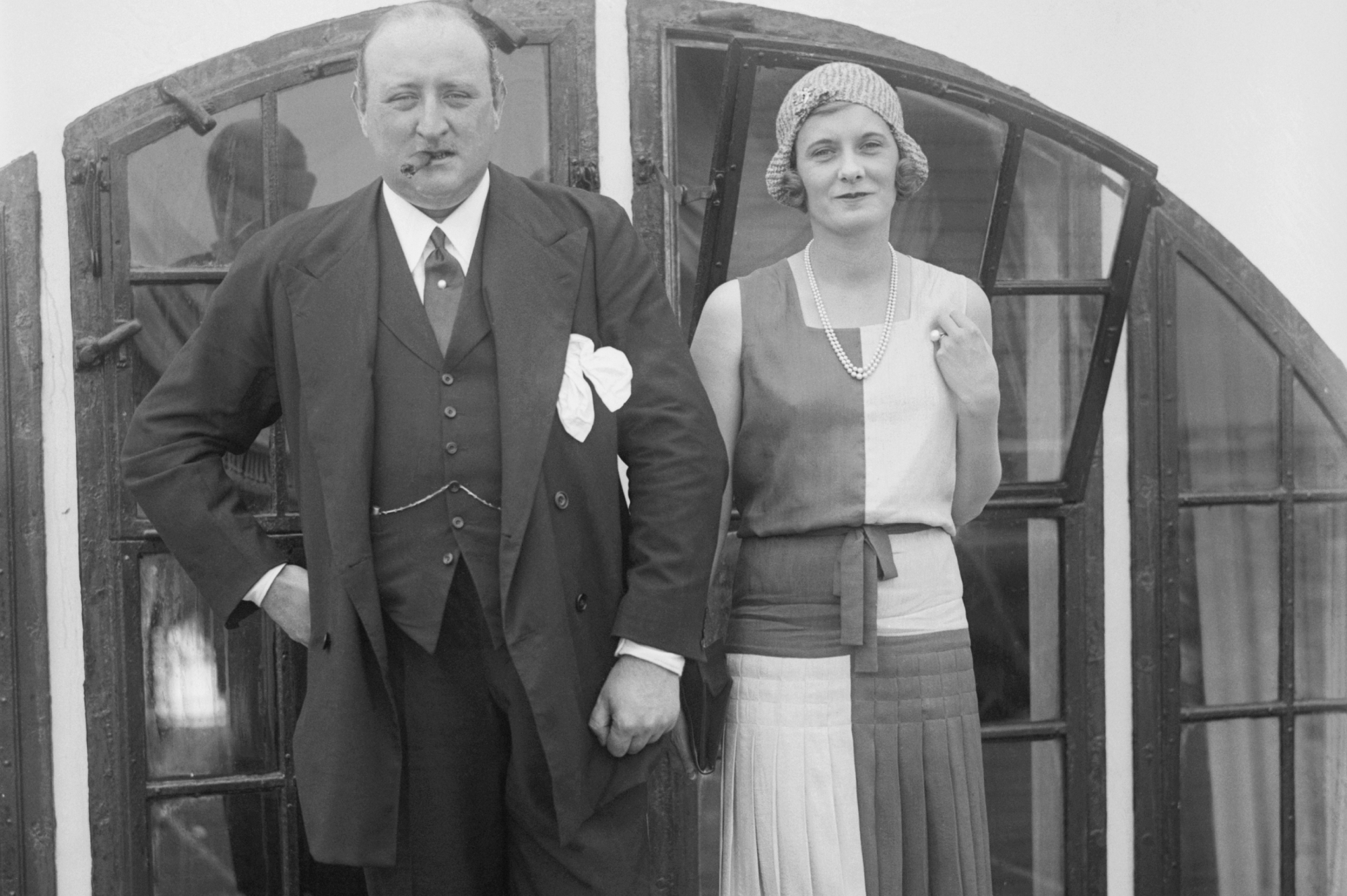 Viscount and Viscountess Castlerosse looking at the camera