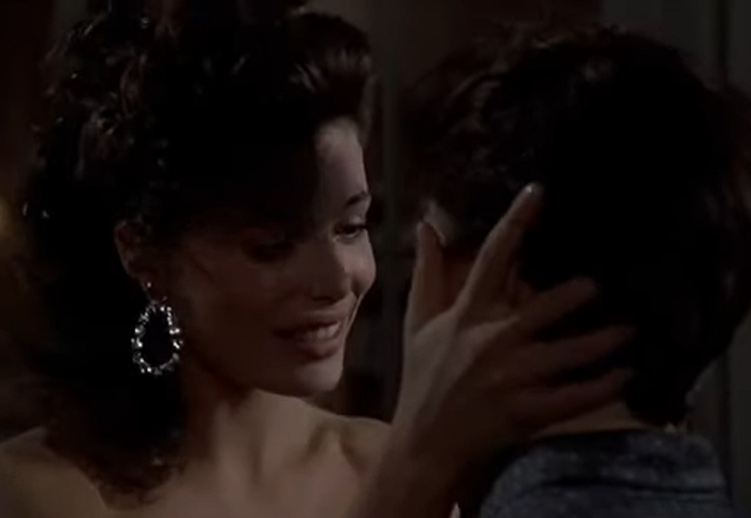 Lisa Teaches Wyatt How to Kiss - from Weird Science (1985)