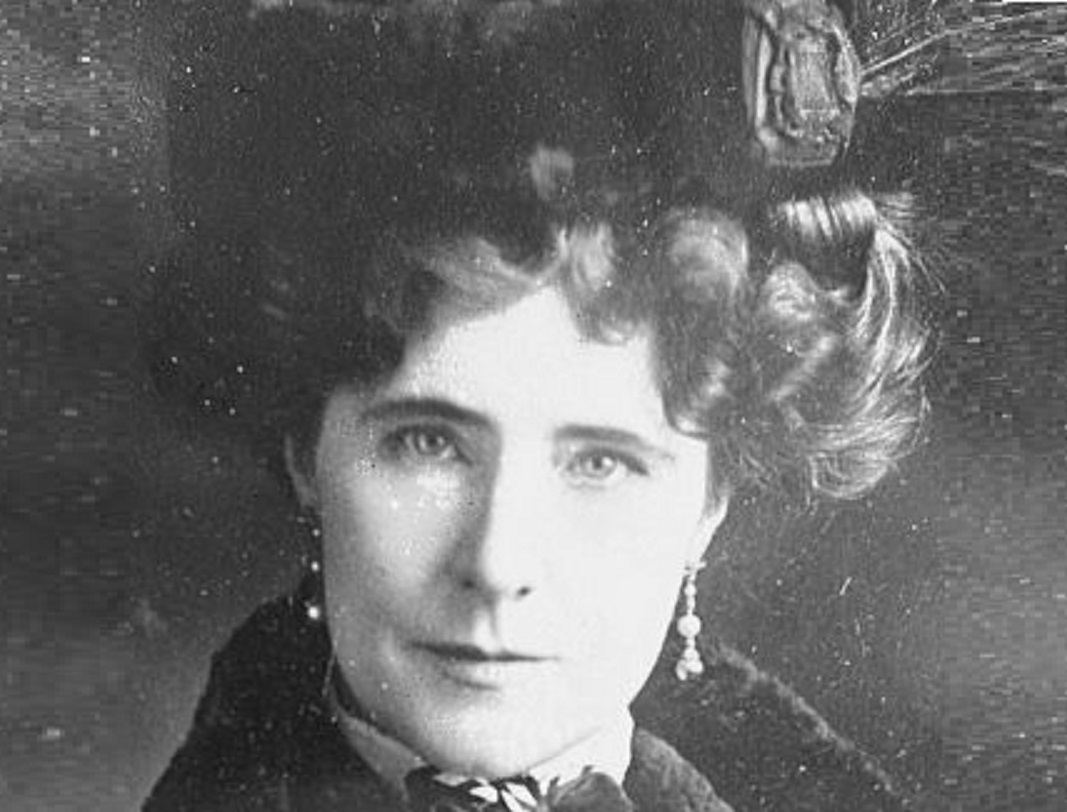 Elinor Glyn - English novelist and scriptwriter.