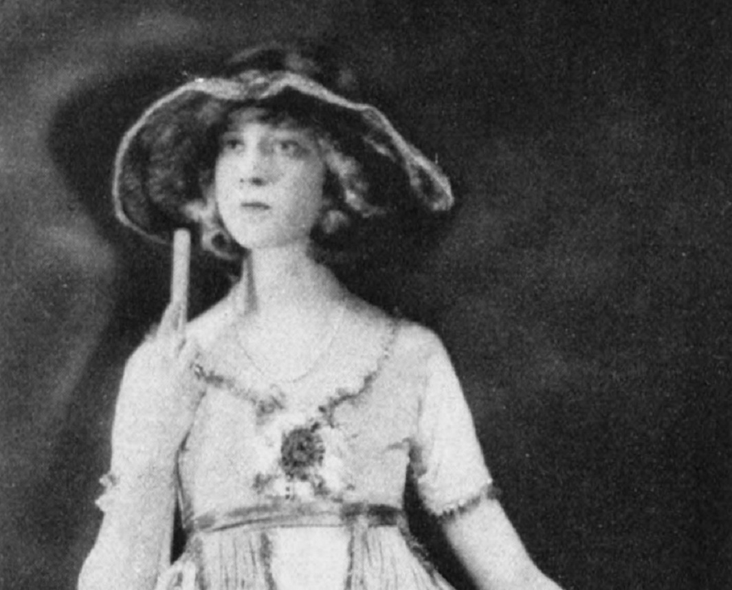 Beatrice Swanson wearing a dress designed by Lady Duff Gordon - 1920