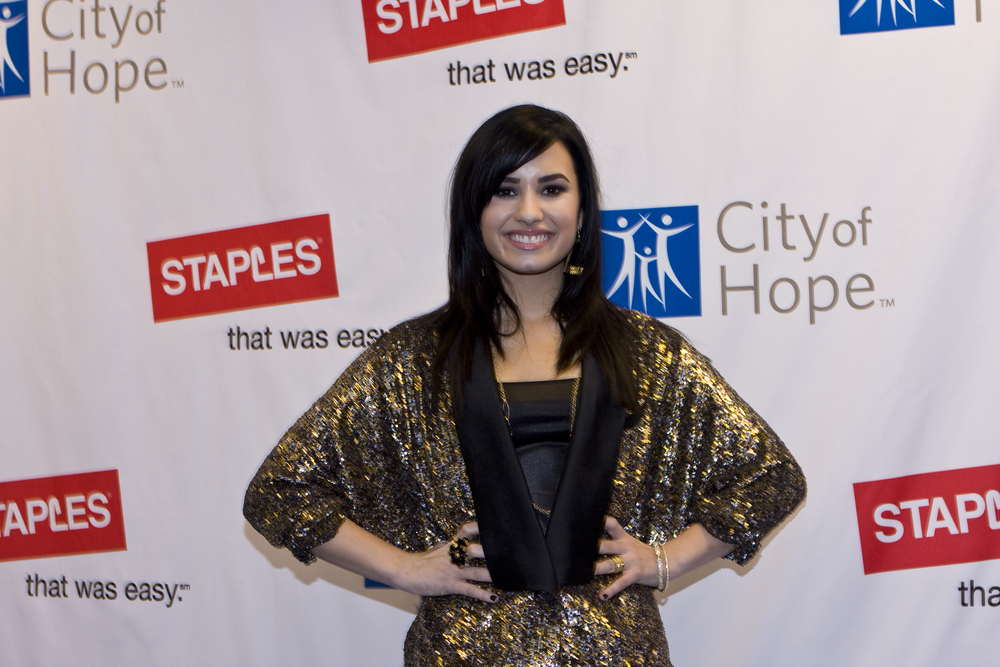 Singer Demi Lovato arrives for Disney's 2nd Annual Concert For Hope at the Nokia Theatre on October 25, 2009 in Los Angeles, California