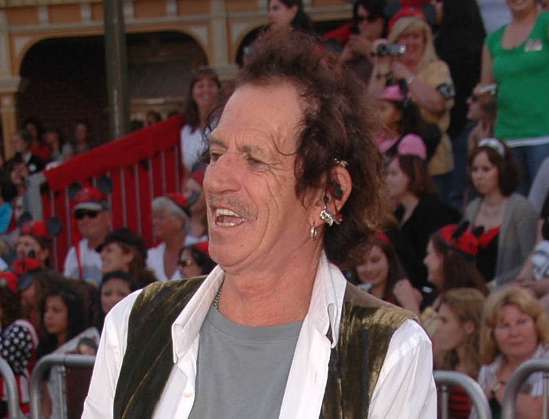 Keith Richards in white shirt is looking at side - 2007