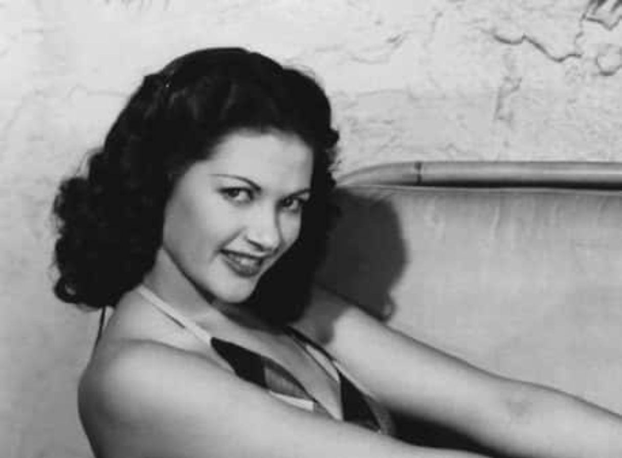 Yvonne De Carlo Facts