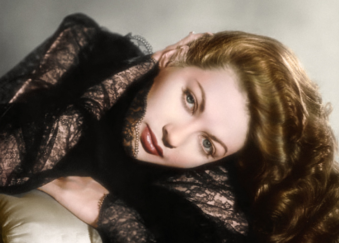 Yvonne De Carlo 1922 - 2007