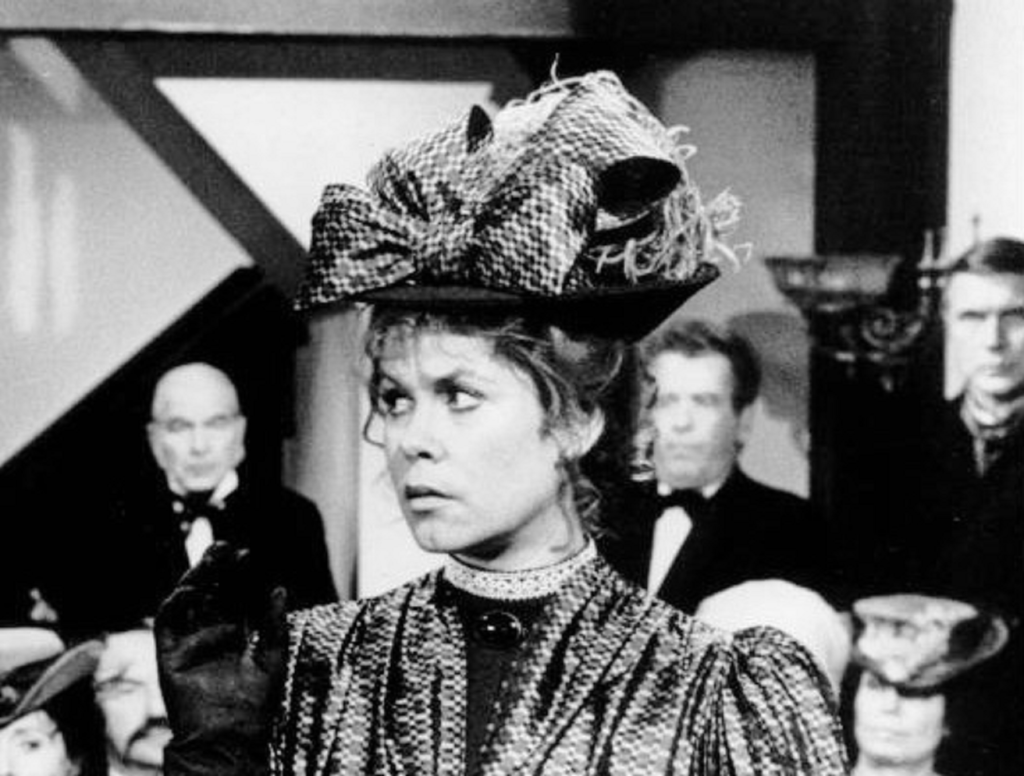 Elizabeth Montgomery, TV’s Angelic Enchantress